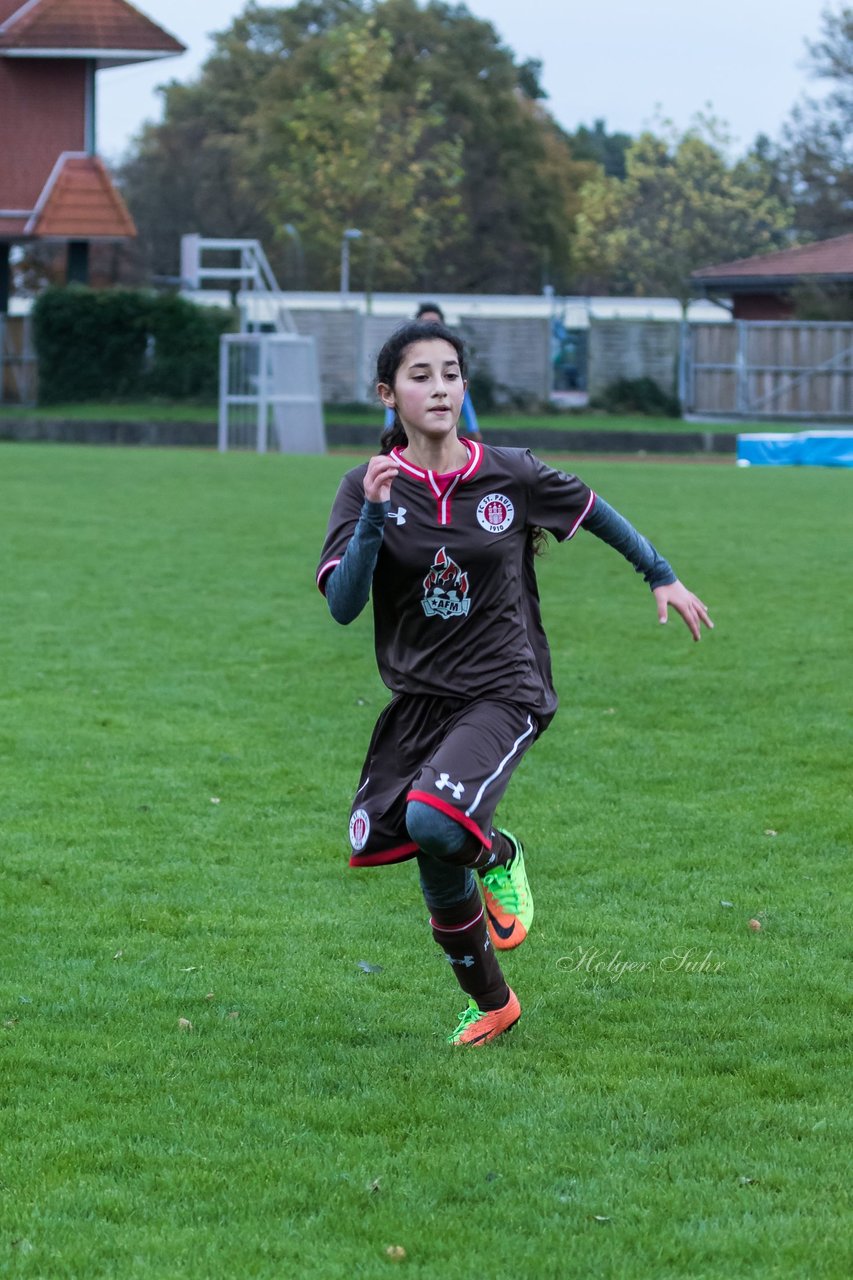 Bild 98 - C-Juniorinnen Halstenbek-Rellingen - St.Pauli : Ergebnis: 0:5